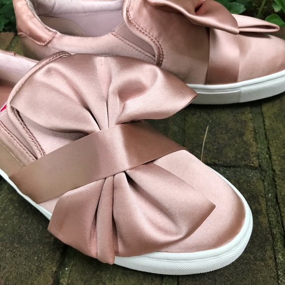 Halogen Mika Slip-On Sneaker - Picture 7 of 8